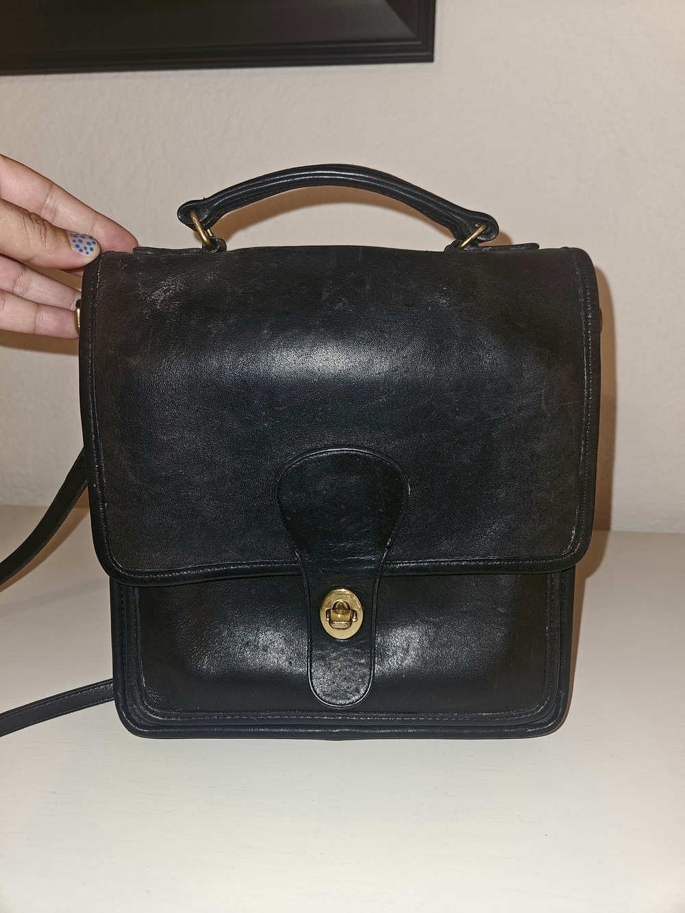 Vintage Coach Station bag, Model 5130